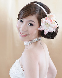 請按左鍵滑鼠,觀看相片過程