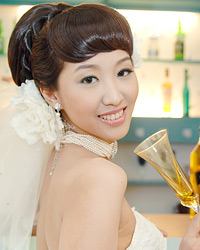 請按左鍵滑鼠,觀看相片過程