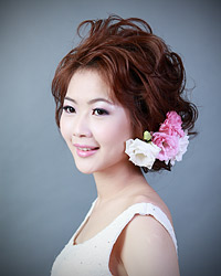 請按左鍵滑鼠,觀看相片過程